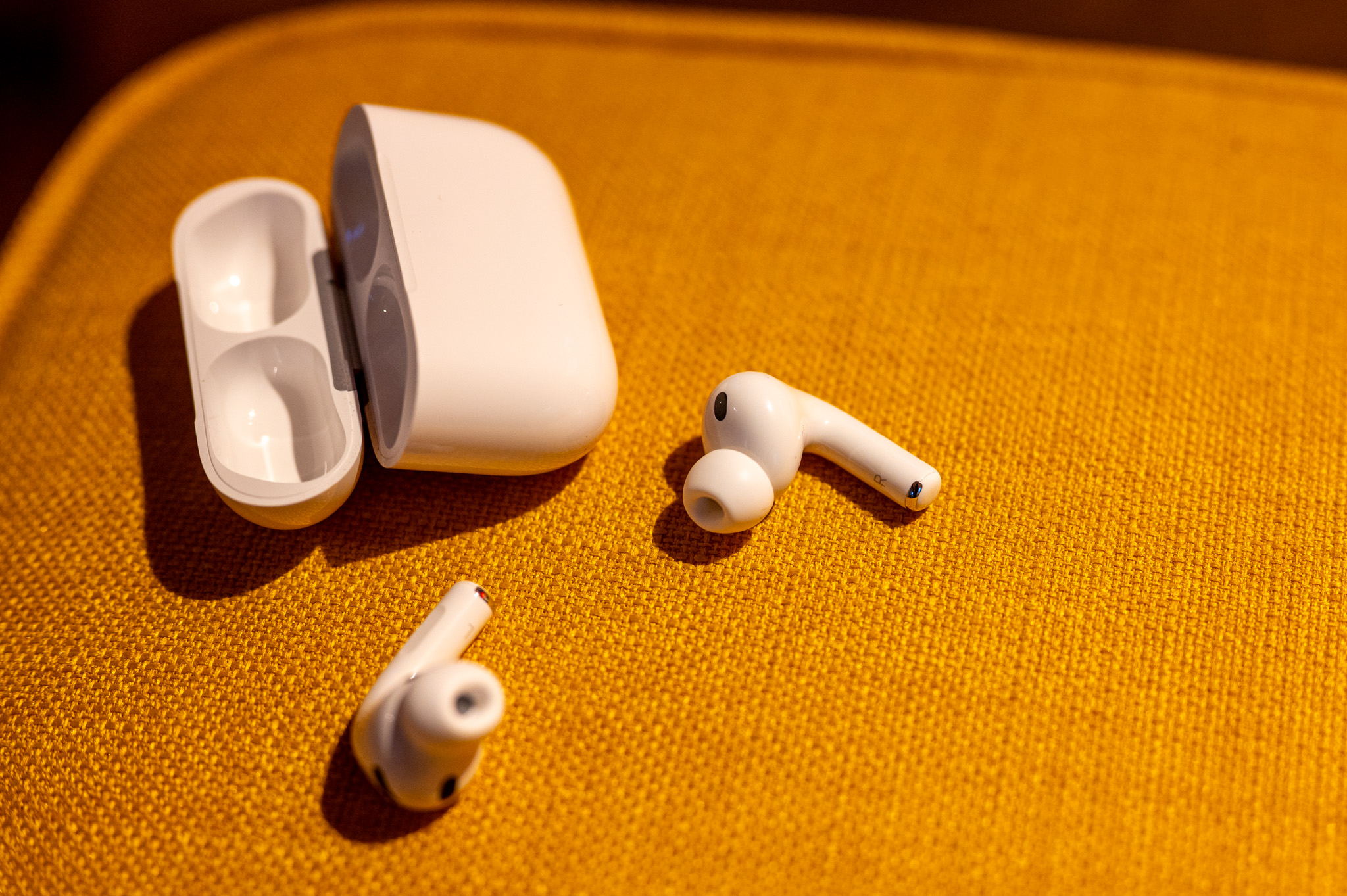 Update AirPods Firmware